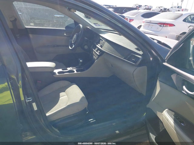 Продажа на аукционе авто 2016 Kia Optima Lx, vin: 5XXGT4L39GG014121, номер лота: 45054280