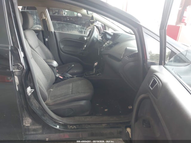 Продажа на аукционе авто 2015 Ford Fiesta Se, vin: 3FADP4EJ9FM189457, номер лота: 45054281