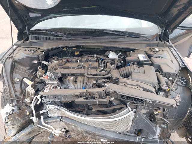 KMHLL4AG1PU432084 Hyundai ELANTRA SE