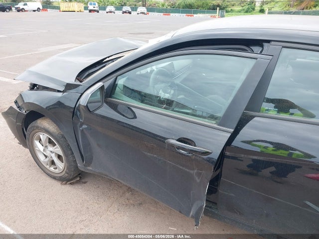 KMHLL4AG1PU432084 Hyundai ELANTRA SE