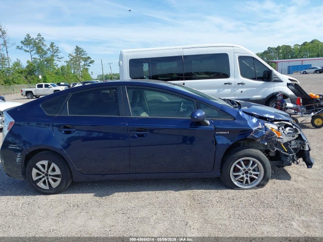 Продаж на аукціоні авто 2014 Toyota Prius Two, vin: JTDKN3DU7E0385069, номер лоту: 45054314