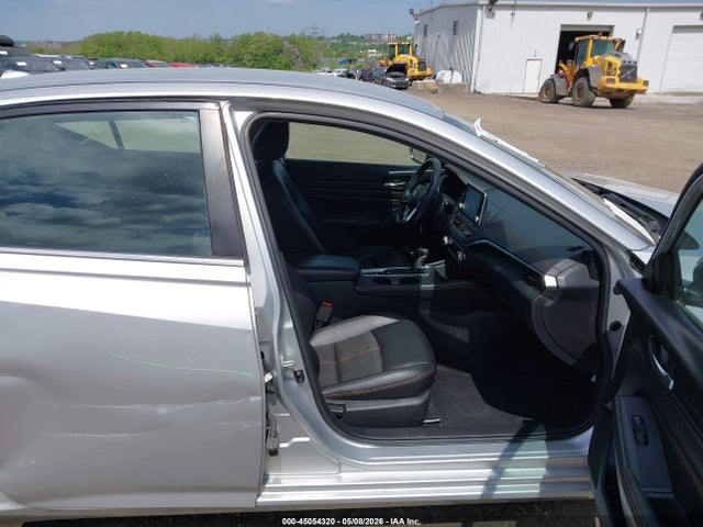 1N4BL4CWXKC202911 Nissan Altima 2.5 Sr