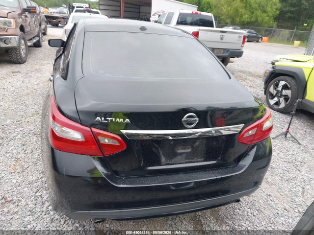 1N4AL3APXJC199024 Nissan Altima 2.5 Sv