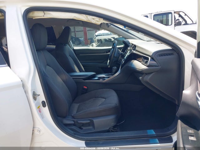 Toyota CAMRY LE 2019 4T1B11HK7KU239442 Image 5