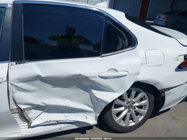 Toyota CAMRY LE 2019 4T1B11HK7KU239442 Image 6