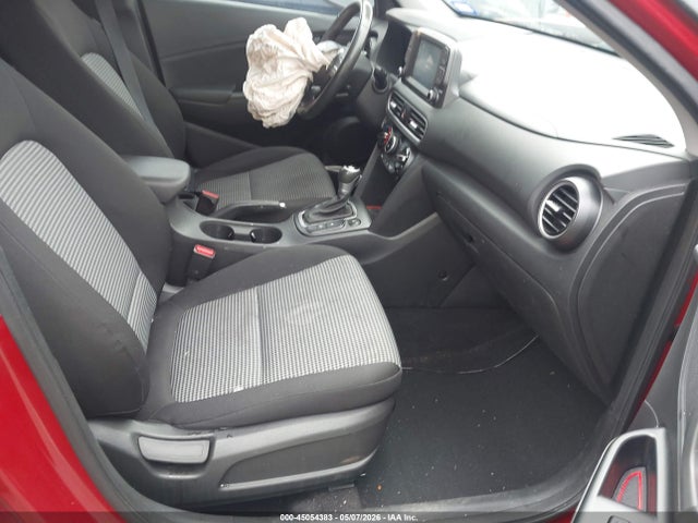 45054383 :رقم المزاد ، KM8K2CAA3JU072182 vin ، 2018 Hyundai Kona Sel مزاد بيع