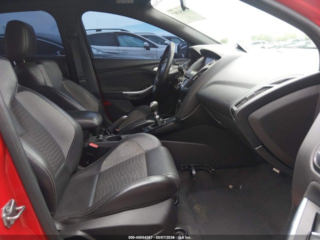 Продажа на аукционе авто 2013 Ford Focus St, vin: 1FADP3L97DL334626, номер лота: 45054387
