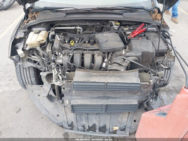 Ford FOCUS SE 2016 1FADP3F28GL315702 Image 10