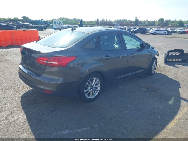 Ford FOCUS SE 2016 1FADP3F28GL315702 Image 4