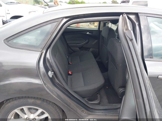 Ford FOCUS SE 2016 1FADP3F28GL315702 Image 8