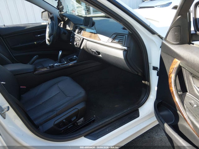 Продажа на аукционе авто 2015 Bmw 328i Xdrive, vin: WBA3B5G56FNS15588, номер лота: 45054438