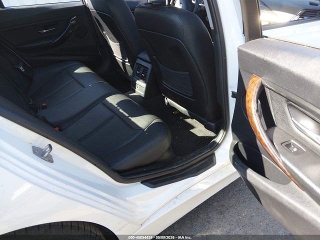 Продажа на аукционе авто 2015 Bmw 328i Xdrive, vin: WBA3B5G56FNS15588, номер лота: 45054438