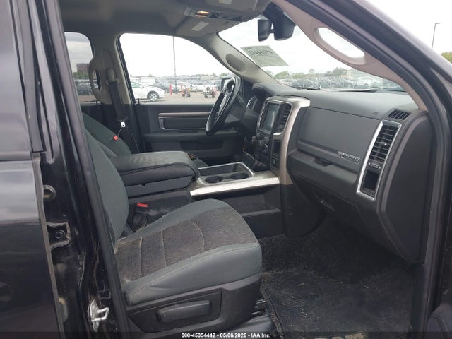 45054442 :رقم المزاد ، 1C6RR7LM1HS881450 vin ، 2017 Ram 1500 Big Horn  4x4 5'7 Box مزاد بيع