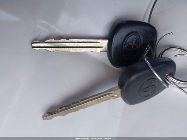 Продаж на аукціоні авто 2014 Toyota Corolla L, vin: 5YFBURHE0EP114952, номер лоту: 45054443