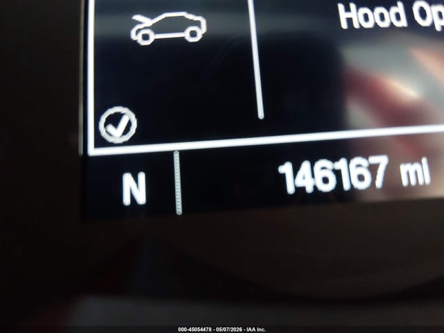 3GNCJKSB1JL405185 Chevrolet TRAX LS