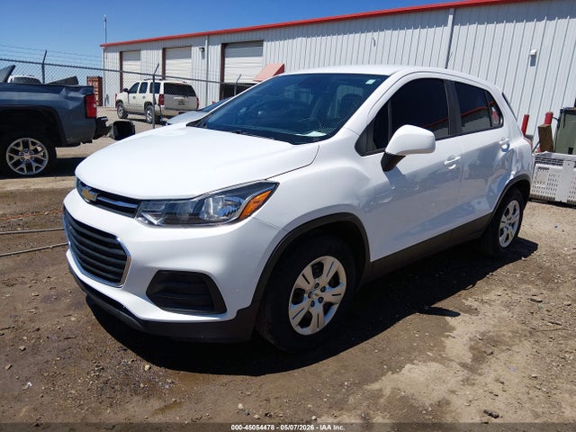 3GNCJKSB1JL405185 Chevrolet TRAX LS