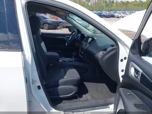 Продажа на аукционе авто 2017 Nissan Pathfinder S, vin: 5N1DR2MM9HC691910, номер лота: 45054483