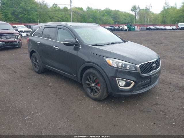 Auction sale of the 2017 Kia Sorento 2.4l Lx, vin: 5XYPGDA3XHG331507, lot number: 45054484