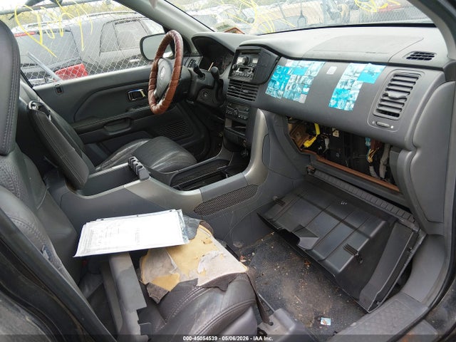 45054539 :رقم المزاد ، 2HKYF185X3H527641 vin ، 2003 Honda Pilot Ex-l مزاد بيع