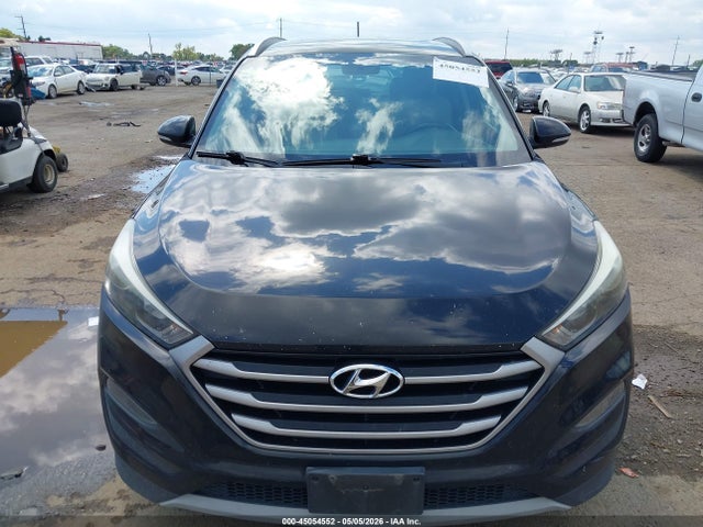 KM8J33A29HU486627 Hyundai Tucson Sport