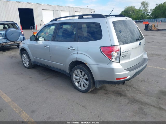 2011 Subaru Forester 2.5x Premium მანქანა იყიდება აუქციონზე, vin: JF2SHBCC2BH773125, აუქციონის ნომერი: 45054557
