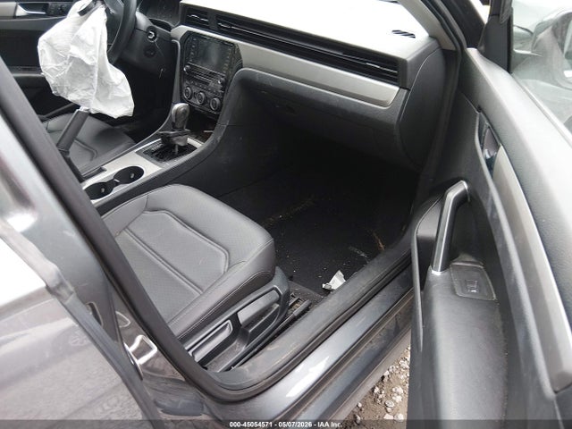 Продаж на аукціоні авто 2021 Volkswagen Passat 2.0t Se, vin: 1VWSA7A34MC010202, номер лоту: 45054571
