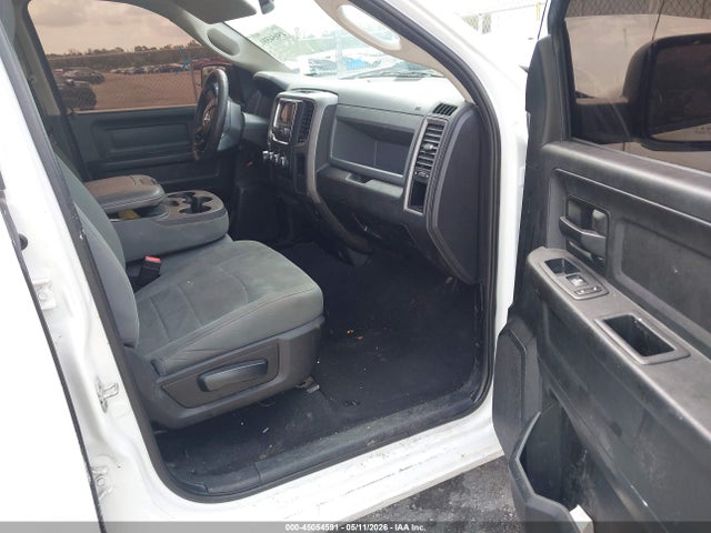 Auction sale of the 2019 Ram 1500 Classic Tradesman  4x4 6'4 Box, vin: 1C6RR7FG8KS700700, lot number: 45054591