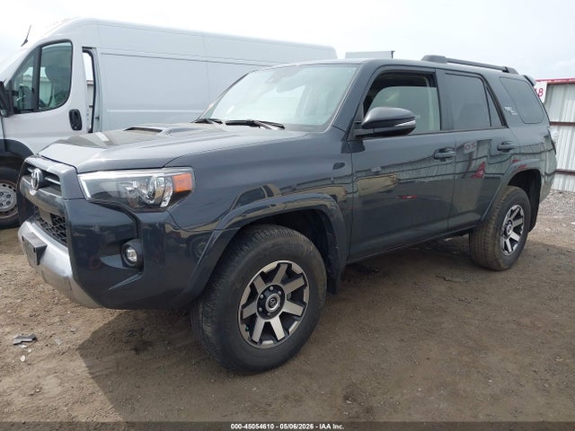 45054610 :رقم المزاد ، JTERU5JR6R6215538 vin ، 2024 Toyota 4runner Trd Off Road Premium مزاد بيع
