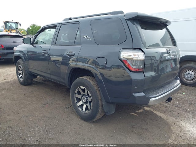 45054610 :رقم المزاد ، JTERU5JR6R6215538 vin ، 2024 Toyota 4runner Trd Off Road Premium مزاد بيع