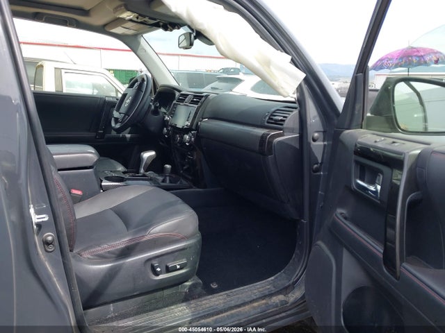 45054610 :رقم المزاد ، JTERU5JR6R6215538 vin ، 2024 Toyota 4runner Trd Off Road Premium مزاد بيع