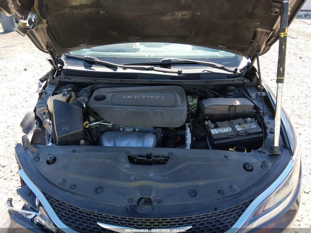 45054625 :رقم المزاد ، 1C3CCCAB4FN537315 vin ، 2015 Chrysler 200 Limited مزاد بيع