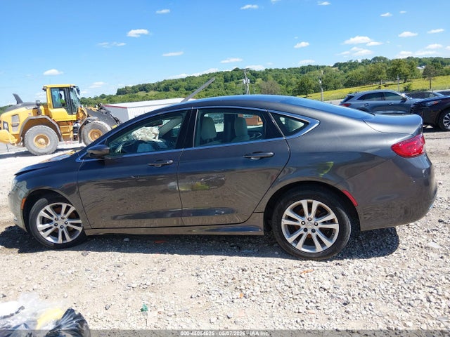 45054625 :رقم المزاد ، 1C3CCCAB4FN537315 vin ، 2015 Chrysler 200 Limited مزاد بيع