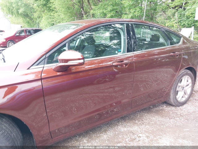 45054629 :رقم المزاد ، 3FA6P0H77GR339782 vin ، 2016 Ford Fusion Se مزاد بيع