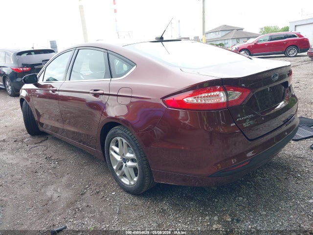 45054629 :رقم المزاد ، 3FA6P0H77GR339782 vin ، 2016 Ford Fusion Se مزاد بيع