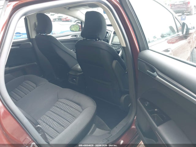 45054629 :رقم المزاد ، 3FA6P0H77GR339782 vin ، 2016 Ford Fusion Se مزاد بيع