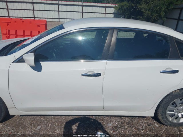 Auction sale of the 2016 Nissan Altima 2.5 S, vin: 1N4AL3AP6GC164487, lot number: 45054647