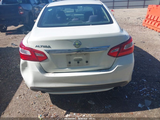Auction sale of the 2016 Nissan Altima 2.5 S, vin: 1N4AL3AP6GC164487, lot number: 45054647