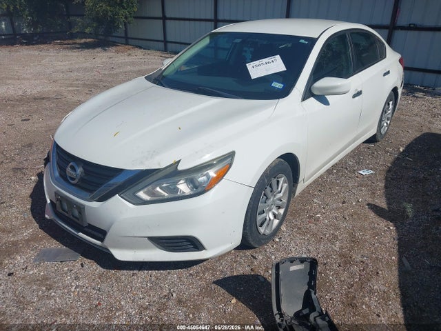 Auction sale of the 2016 Nissan Altima 2.5 S, vin: 1N4AL3AP6GC164487, lot number: 45054647