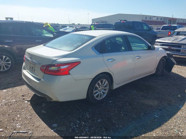 Auction sale of the 2016 Nissan Altima 2.5 S, vin: 1N4AL3AP6GC164487, lot number: 45054647
