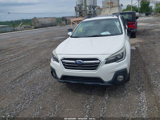 2018 Subaru Outback 2.5i Limited მანქანა იყიდება აუქციონზე, vin: 4S4BSANC6J3222419, აუქციონის ნომერი: 45054663