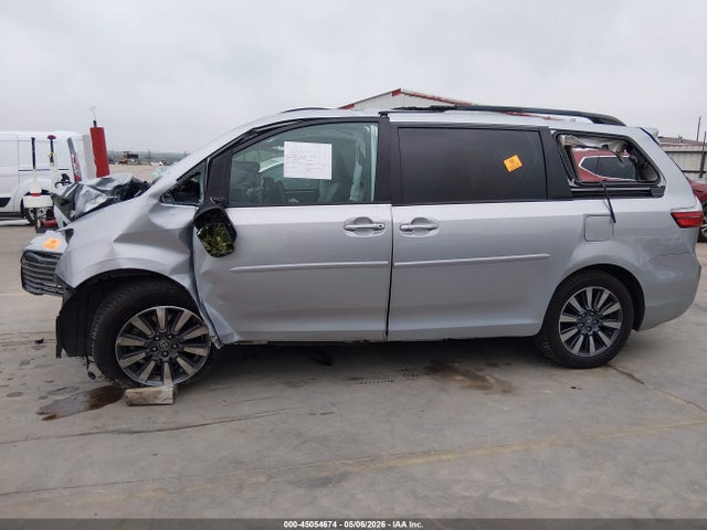 45054674 :رقم المزاد ، 5TDYZ3DC9LS077644 vin ، 2020 Toyota Sienna Limited Premium مزاد بيع