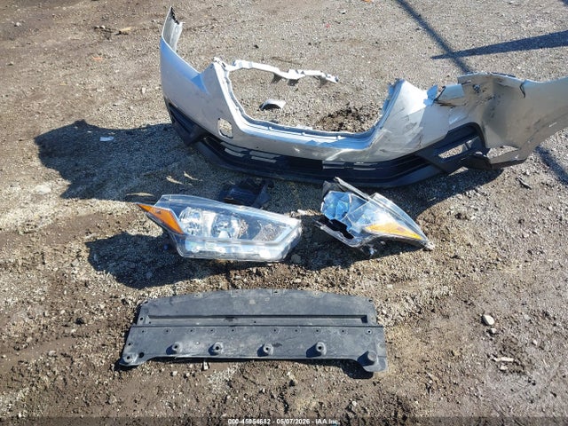 2020 Nissan Kicks Sv Xtronic Cvt მანქანა იყიდება აუქციონზე, vin: 3N1CP5CV2LL568077, აუქციონის ნომერი: 45054682