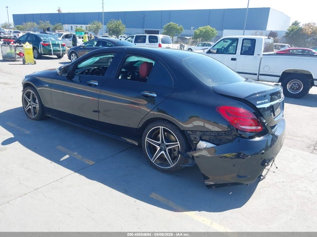 55SWF6EB2HU210178 Mercedes-Benz Amg C 43 4matic