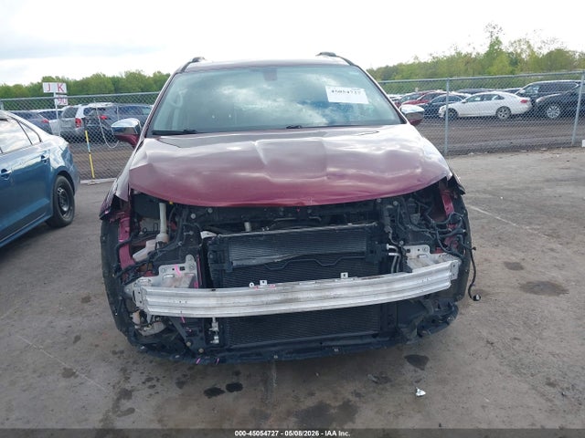 Продаж на аукціоні авто 2018 Chrysler Pacifica Limited, vin: 2C4RC1GGXJR185656, номер лоту: 45054727