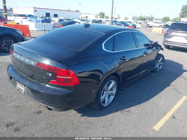 LVY982AK7JP033817 Volvo S90 T5 Momentum
