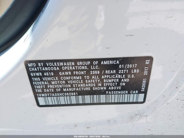 45054749 :رقم المزاد ، 1VWDT7A3XHC052981 vin ، 2017 Volkswagen Passat 1.8t R-line مزاد بيع