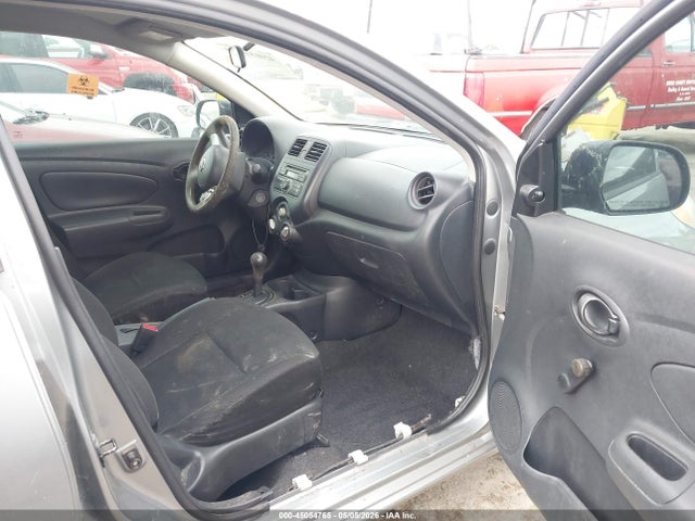 3N1CN7AP2EL821861 Nissan Versa 1.6 S+