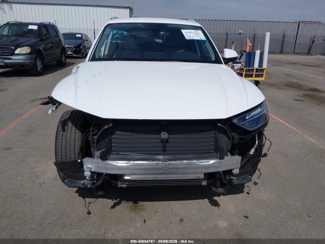 WA1ABAFY1P2103759 Audi Q5 Premium 40 Tfsi Quattro S Tronic