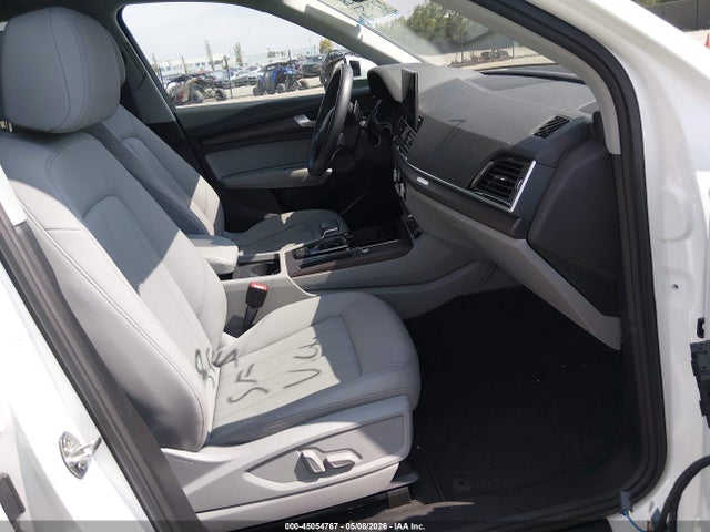 WA1ABAFY1P2103759 Audi Q5 Premium 40 Tfsi Quattro S Tronic