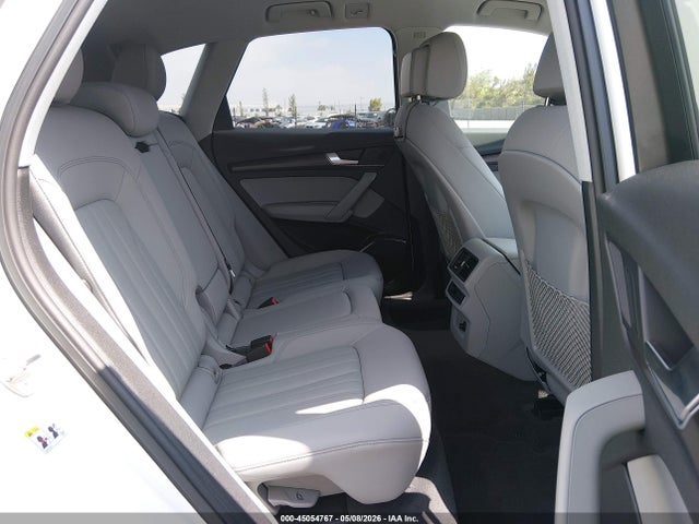 WA1ABAFY1P2103759 Audi Q5 Premium 40 Tfsi Quattro S Tronic